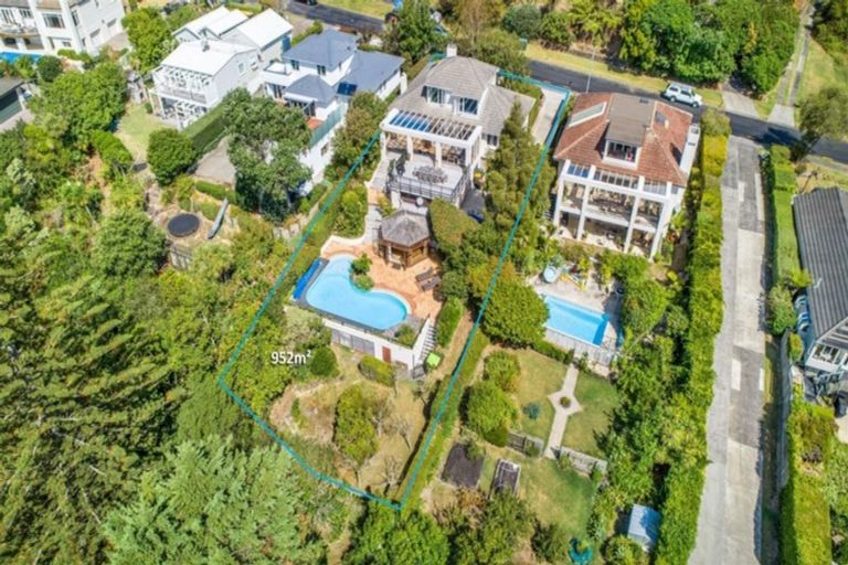 Photo of property in 27 Evelyn Road, Cockle Bay, Auckland, 2014