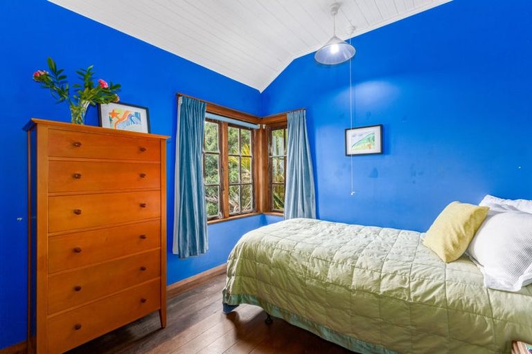 Photo of property in 455 Muritai Road, Eastbourne, Lower Hutt, 5013