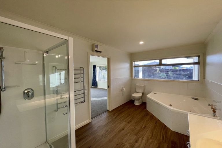 Photo of property in 2a Chateau Close, Gleniti, Timaru, 7910