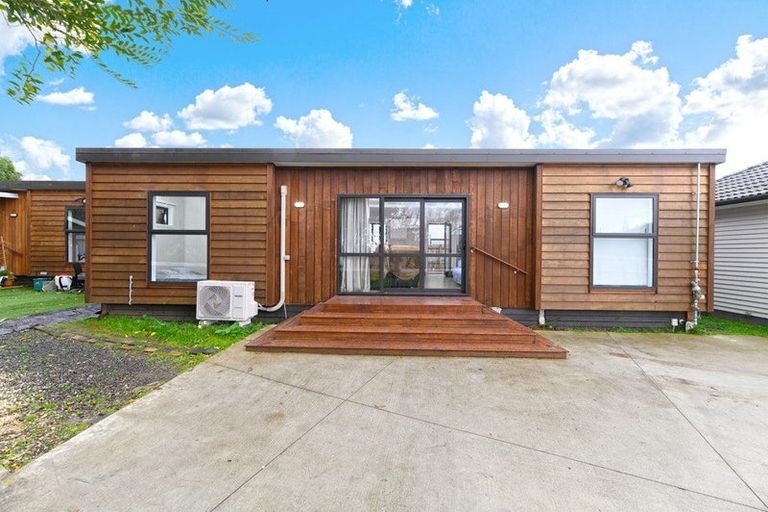 Photo of property in 24b Bates Street, Papakura, 2110