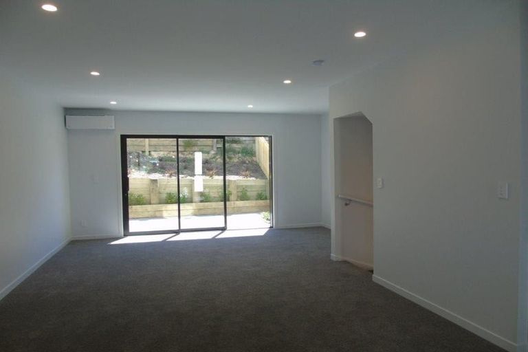 Photo of property in 9/23 Middleton Road, Johnsonville, Wellington, 6037