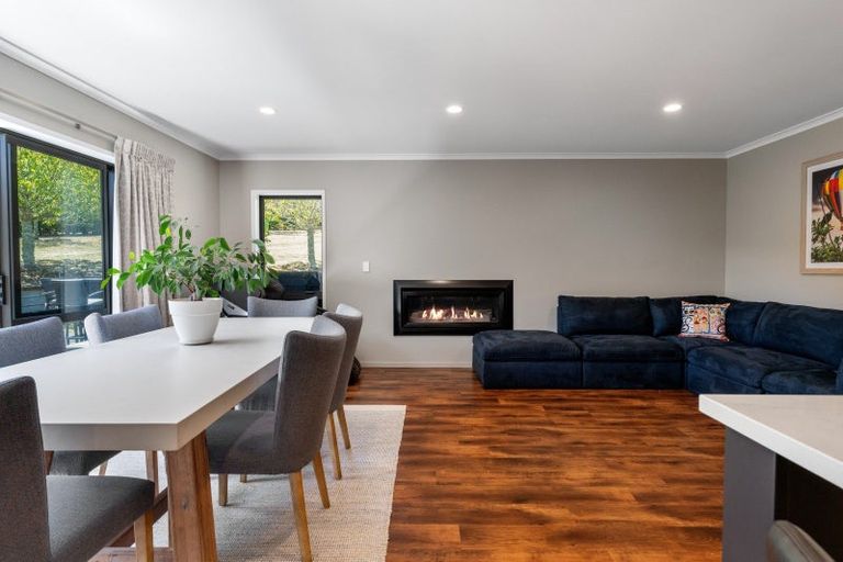 Photo of property in 59 Dalmore Way, Acacia Bay, Taupo, 3385