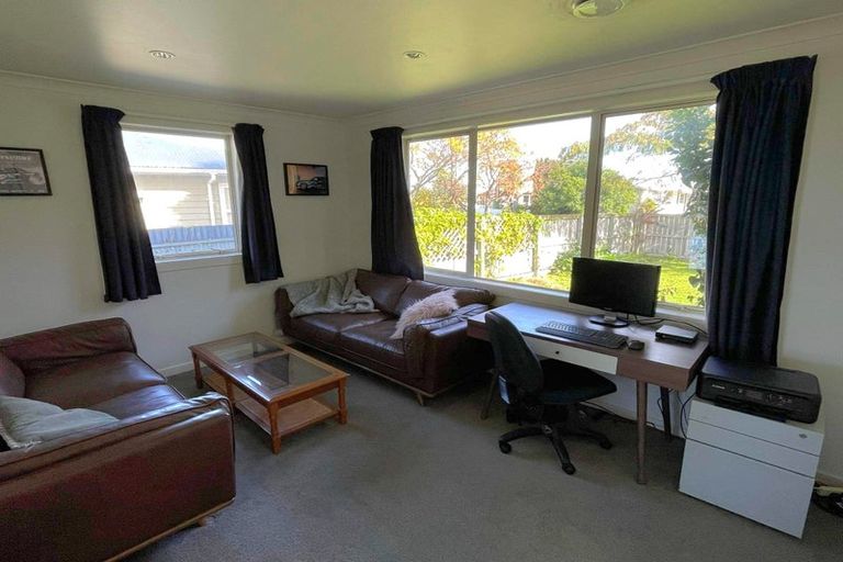 Photo of property in 15 Henley Crescent, Pirimai, Napier, 4112