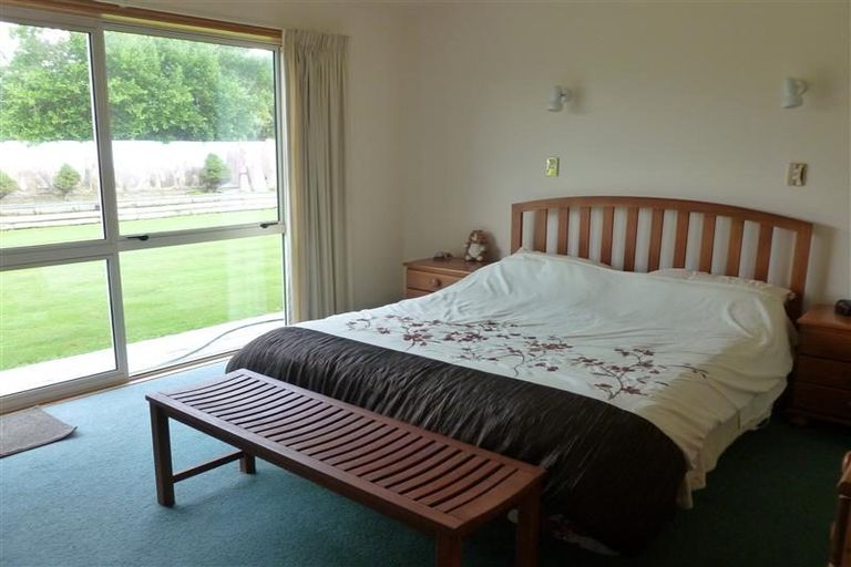 Photo of property in 460a Marine Parade, South New Brighton, Christchurch, 8062