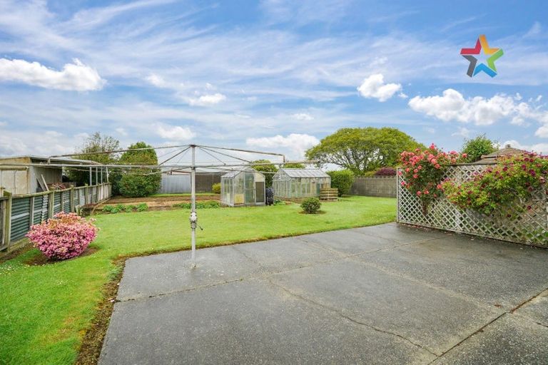 Photo of property in 49 Mauchline Street, Wallacetown, 9816