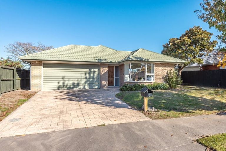 Photo of property in 45 Showgate Avenue, Sockburn, Christchurch, 8042
