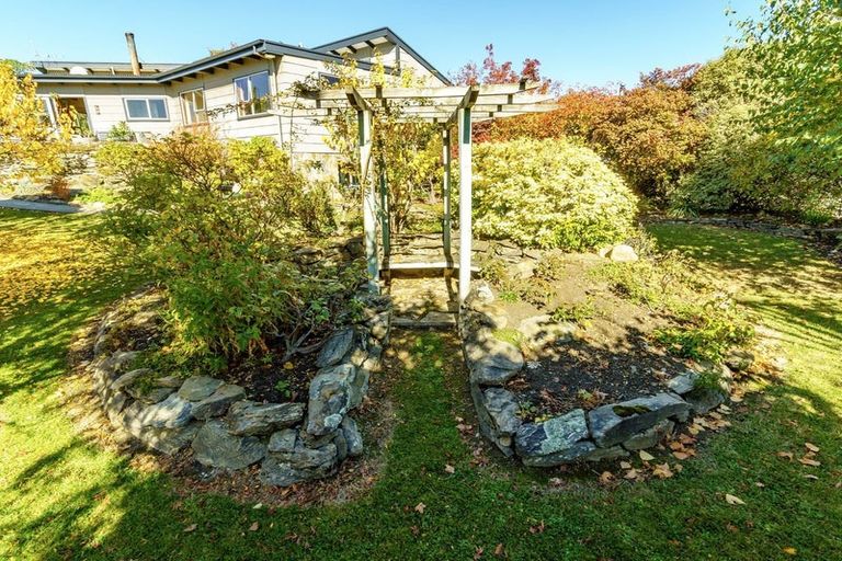 Photo of property in 64 Aronui Road, Bridge Hill, Alexandra, 9320