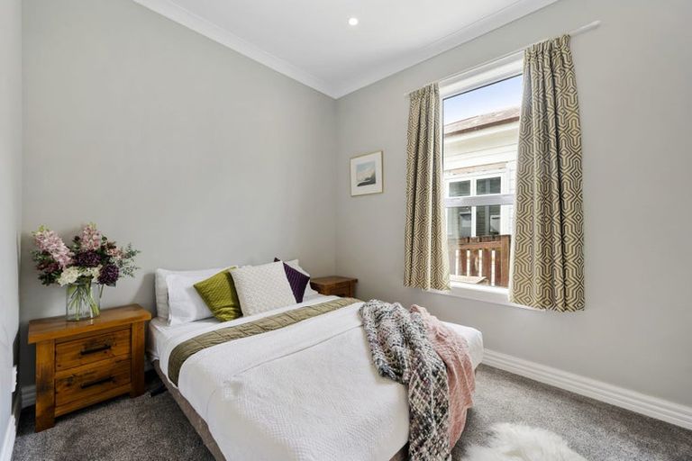 Photo of property in 7 Danube Street, Island Bay, Wellington, 6023