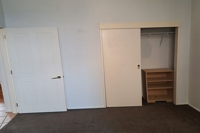 Photo of property in Vicino Apartments, 11/33 Taranaki Street, Te Aro, Wellington, 6011