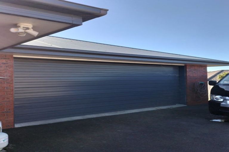 Photo of property in 4 Sunninghurst Drive, Fairfield, Dunedin, 9018