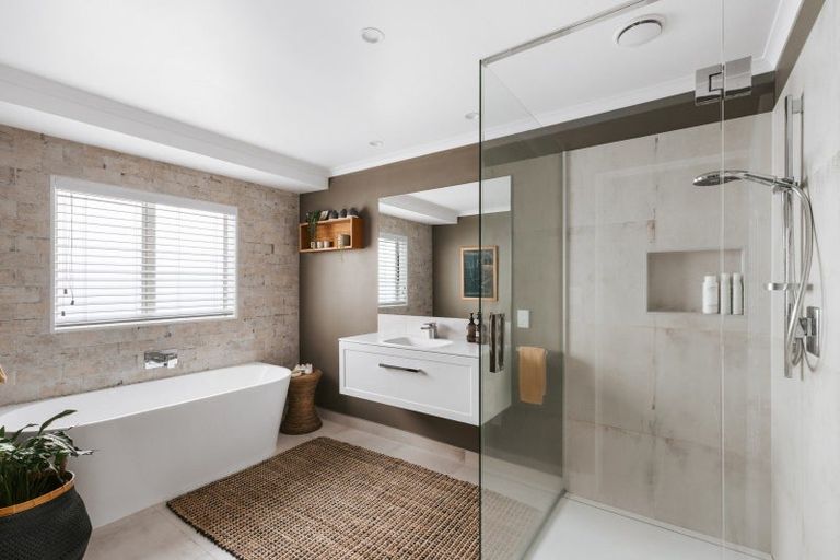 Photo of property in 66 Santa Monica Drive, Papamoa Beach, Papamoa, 3118