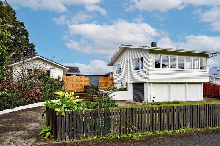 Photo of property in 3 Mcleod Street, Elderslea, Upper Hutt, 5018