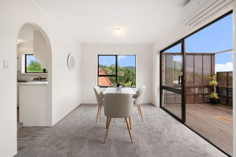 Photo of property in 5 Redmount Place, Red Hill, Papakura, 2110