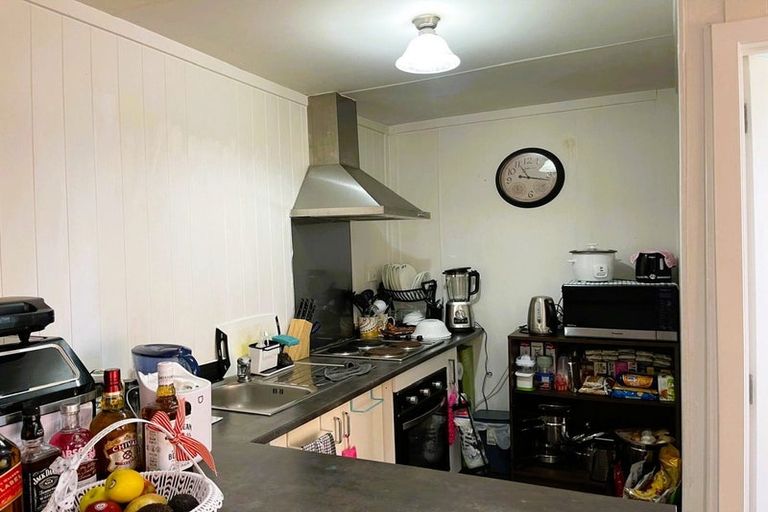 Photo of property in 65 Wordsworth Road, Manurewa, Auckland, 2102