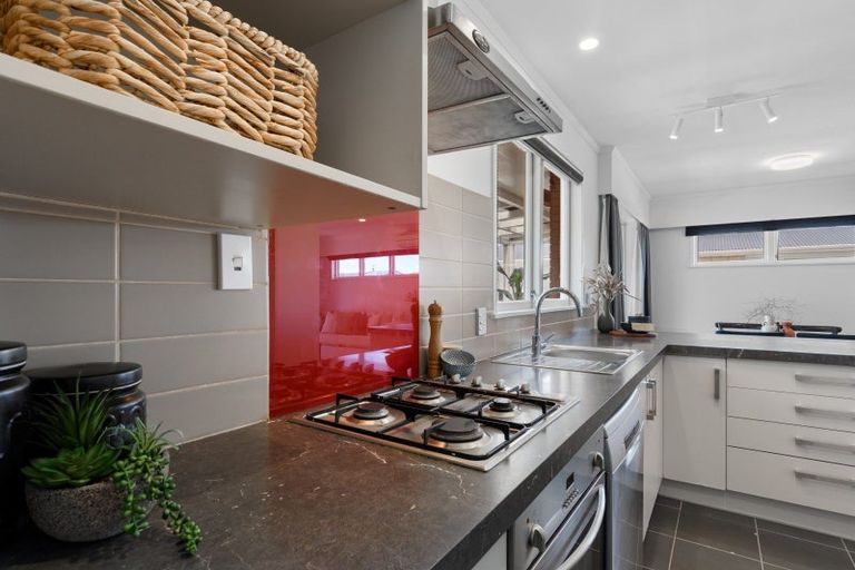 Photo of property in 16 Ridge Street, Otumoetai, Tauranga, 3110