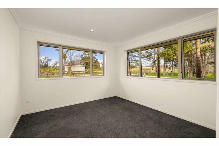 Photo of property in 11a Okura Drive, Kerikeri, 0230
