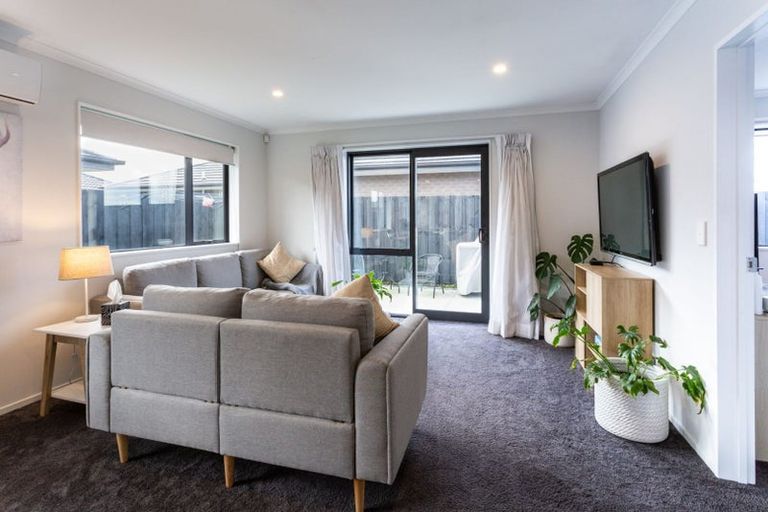 Photo of property in 45 Rannoch Drive, Yaldhurst, Christchurch, 8042