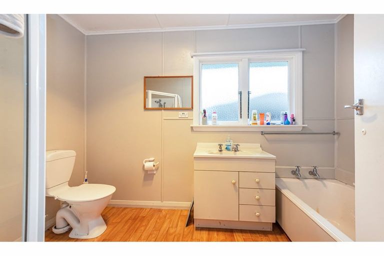 Photo of property in 50 Farrington Avenue, Bishopdale, Christchurch, 8053