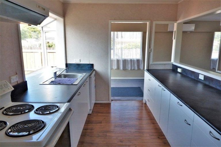 Photo of property in 81 Pohutukawa Drive, Pukete, Hamilton, 3200