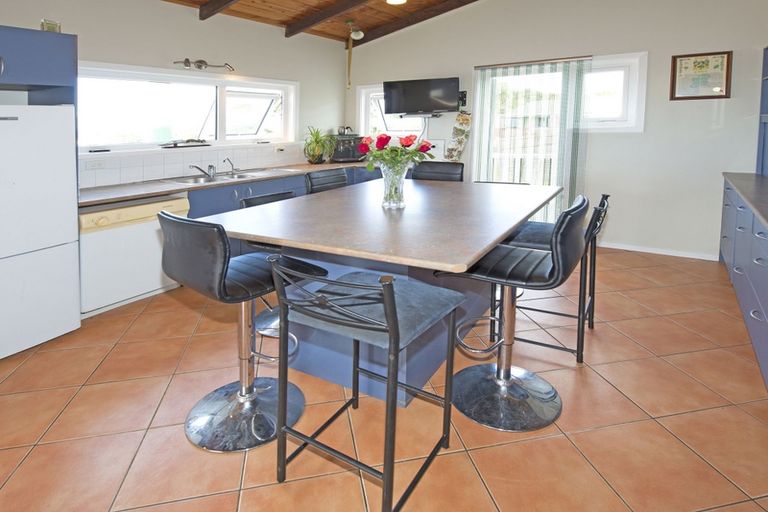 Photo of property in 13 Layton Road, Manly, Whangaparaoa, 0930