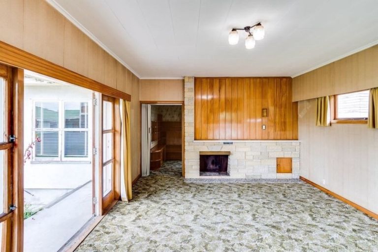 Photo of property in 49 Meeanee Road, Taradale, Napier, 4112