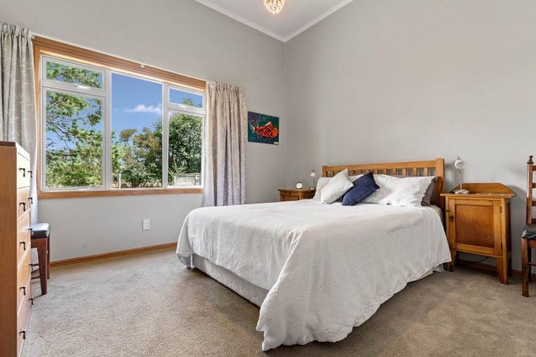 Photo of property in 2566 State Highway 2, Ahikouka, Greytown, 5794