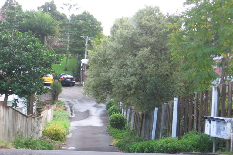 Photo of property in 23 Tomo Street, New Lynn, Auckland, 0600