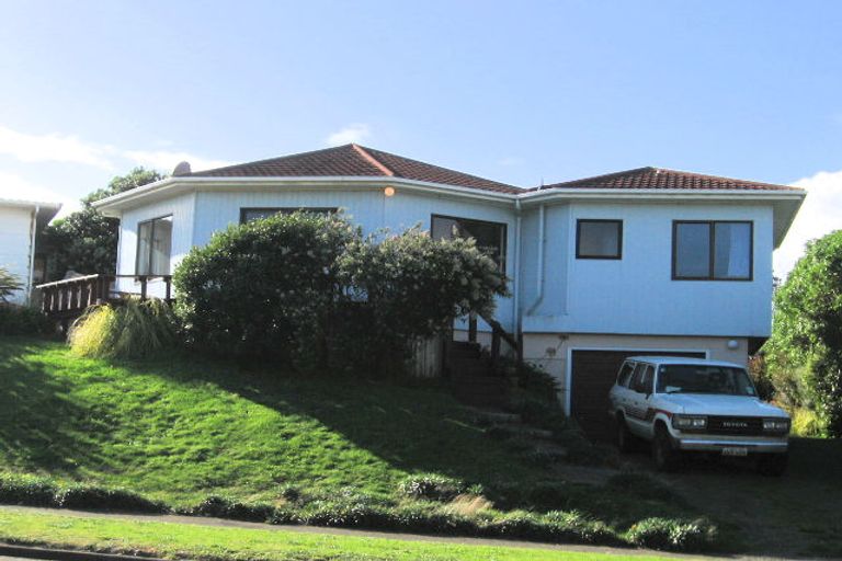 Photo of property in 7 Waiheke Street, Waikanae Beach, Waikanae, 5036