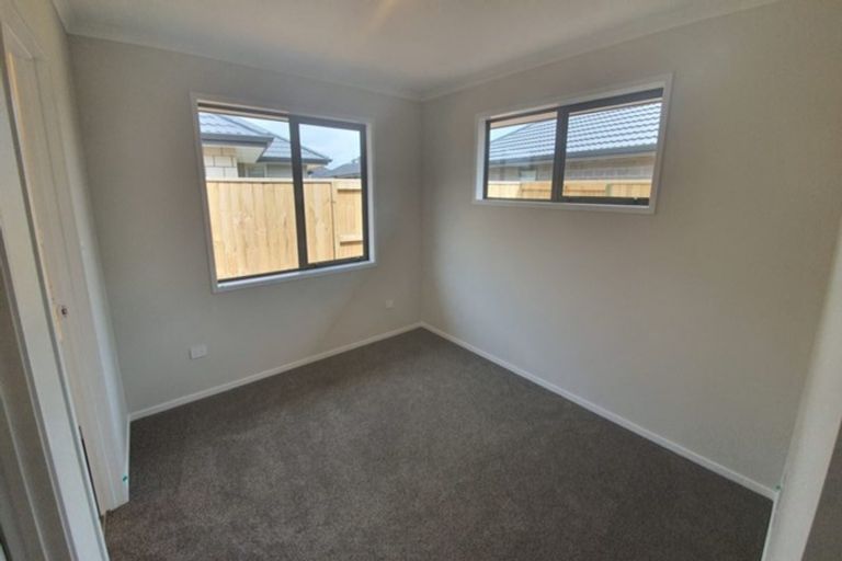 Photo of property in 5 Plate Lane, Papamoa, 3118