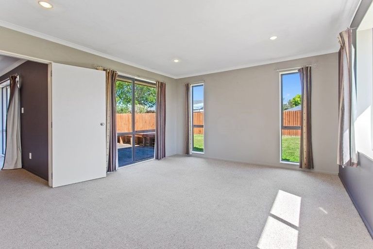 Photo of property in 52 Paget Drive, Woodend, 7610