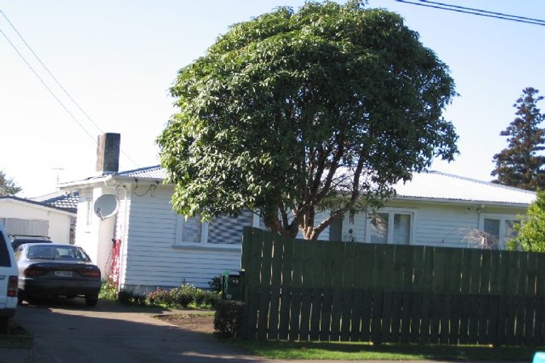 Photo of property in 2/29 Cosgrave Road, Papakura, 2110