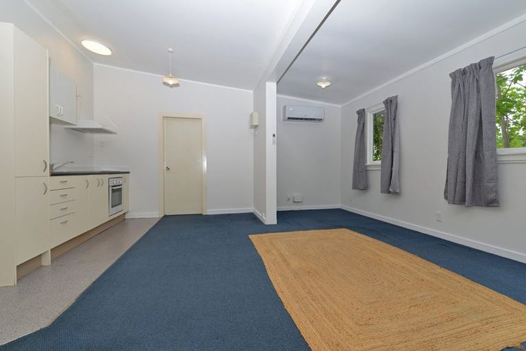 Photo of property in 113 Orangi Kaupapa Road, Northland, Wellington, 6012