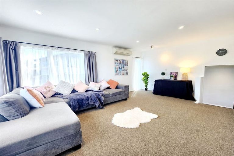 Photo of property in 70 Lord Street, Stokes Valley, Lower Hutt, 5019