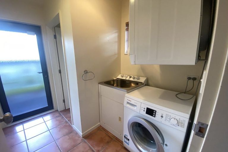 Photo of property in 73 Waikowhai Street, Ngaio, Wellington, 6035