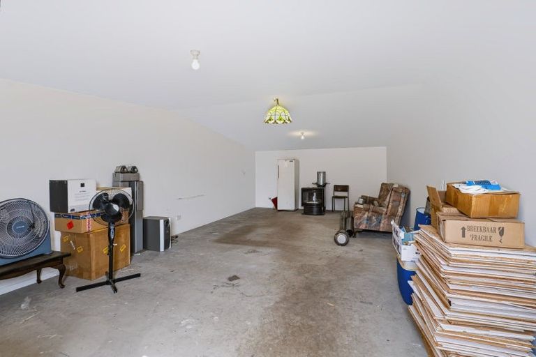 Photo of property in 15 Olivia Street, Stratford, 4332