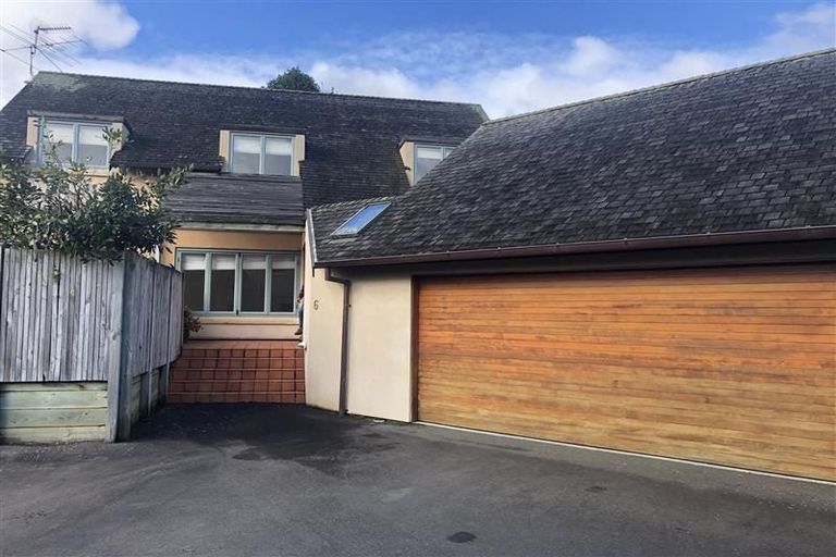 Photo of property in 6/3 Gard Street, Silverstream, Upper Hutt, 5019