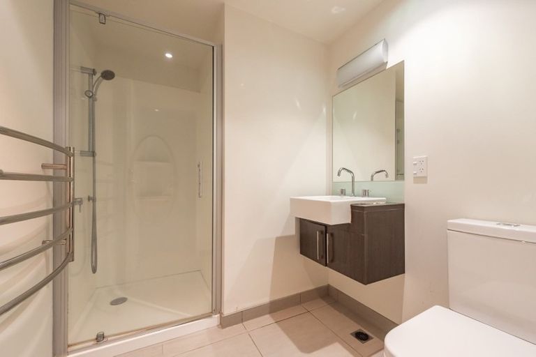 Photo of property in Forte Apartments, 42/13 College Street, Te Aro, Wellington, 6011