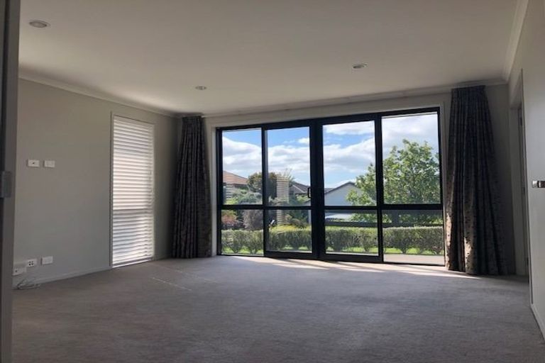 Photo of property in 1 Matariki View, Welcome Bay, Tauranga, 3112