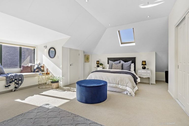 Photo of property in 7 Futuna Close, Karori, Wellington, 6012