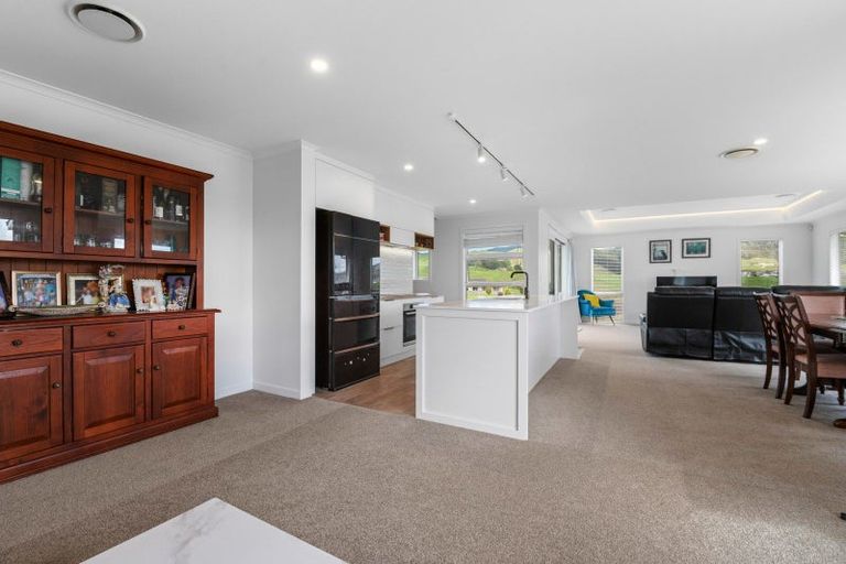 Photo of property in 21 Kohekohe Drive, Owhata, Rotorua, 3010