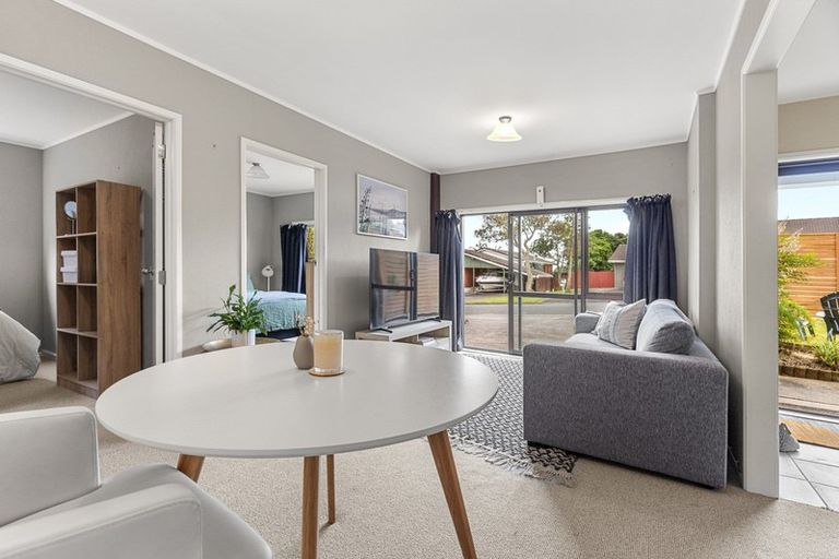 Photo of property in 4 Galloway Crescent, Farm Cove, Auckland, 2012