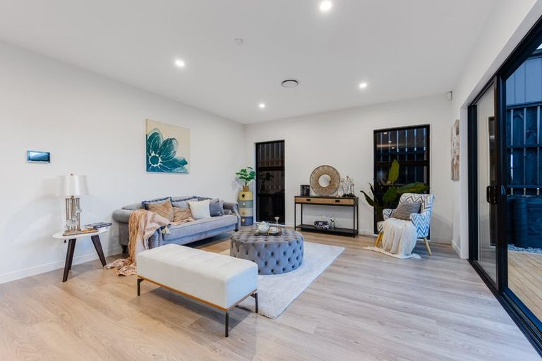 Photo of property in 80 Huanui Drive, Wainui, 0992