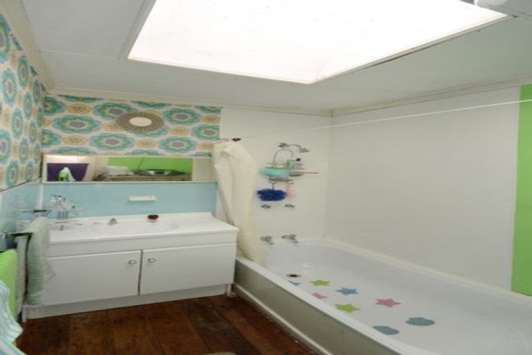 Photo of property in 33 County Road, Kaikorai, Dunedin, 9010