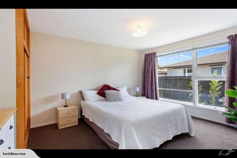 Photo of property in 1/325 Burwood Road, Burwood, Christchurch, 8083