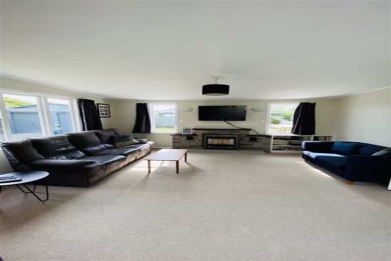 Photo of property in 5 Oak Avenue, Nawton, Hamilton, 3200