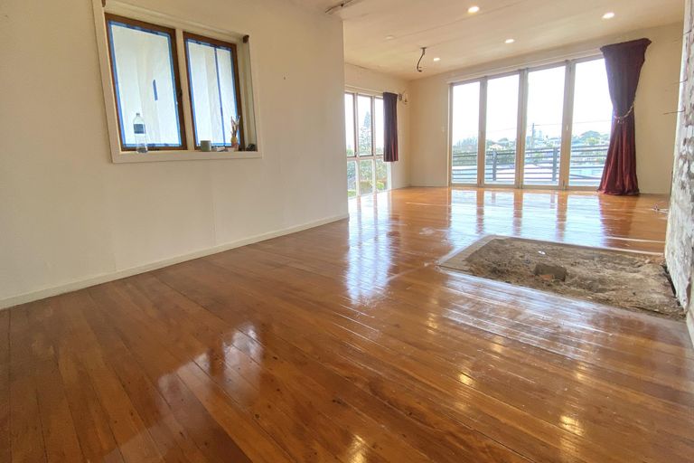 Photo of property in 23 Kawerau Avenue, Devonport, Auckland, 0624