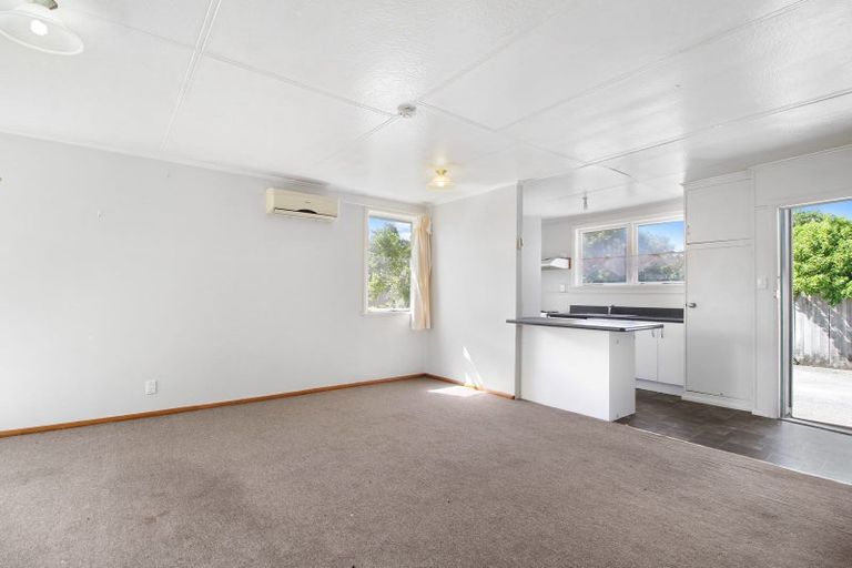 Photo of property in 6 Slim Street, Bader, Hamilton, 3206