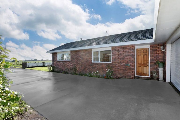 Photo of property in 104 Kelvin Grove Road, Kelvin Grove, Palmerston North, 4414