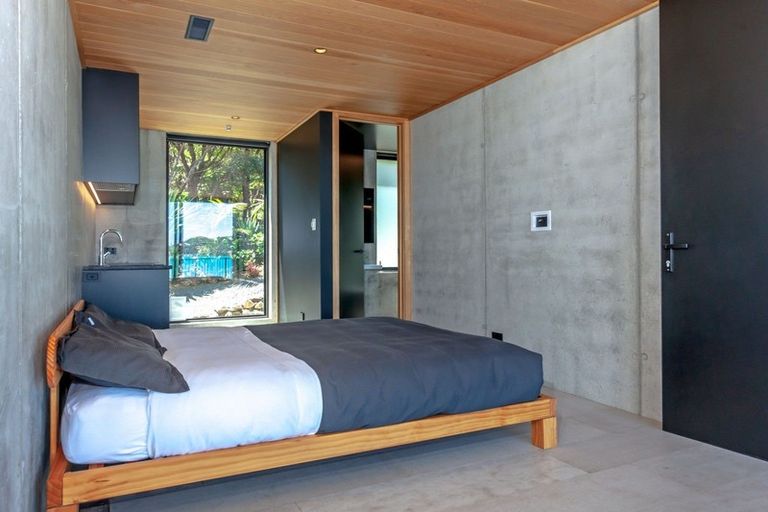 Photo of property in 90 Harbour View Road, Coromandel, 3581