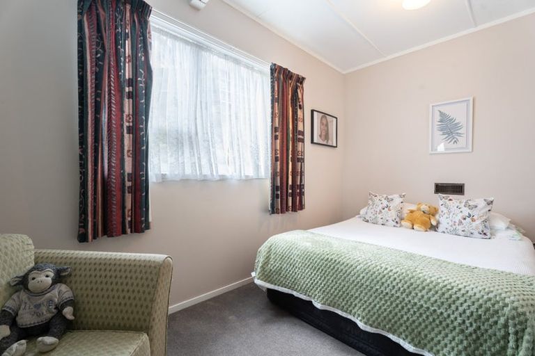Photo of property in 27 Inlet View, Titahi Bay, Porirua, 5022
